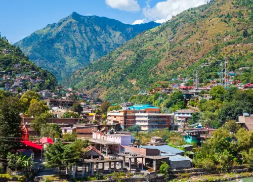 beas-river-near-kullu-town-india (1)